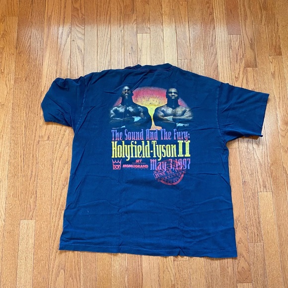 vintage Iron Mike Tyson versus EvanderHolyfield 2 Bite Fight T Shirt - Picture 3 of 8